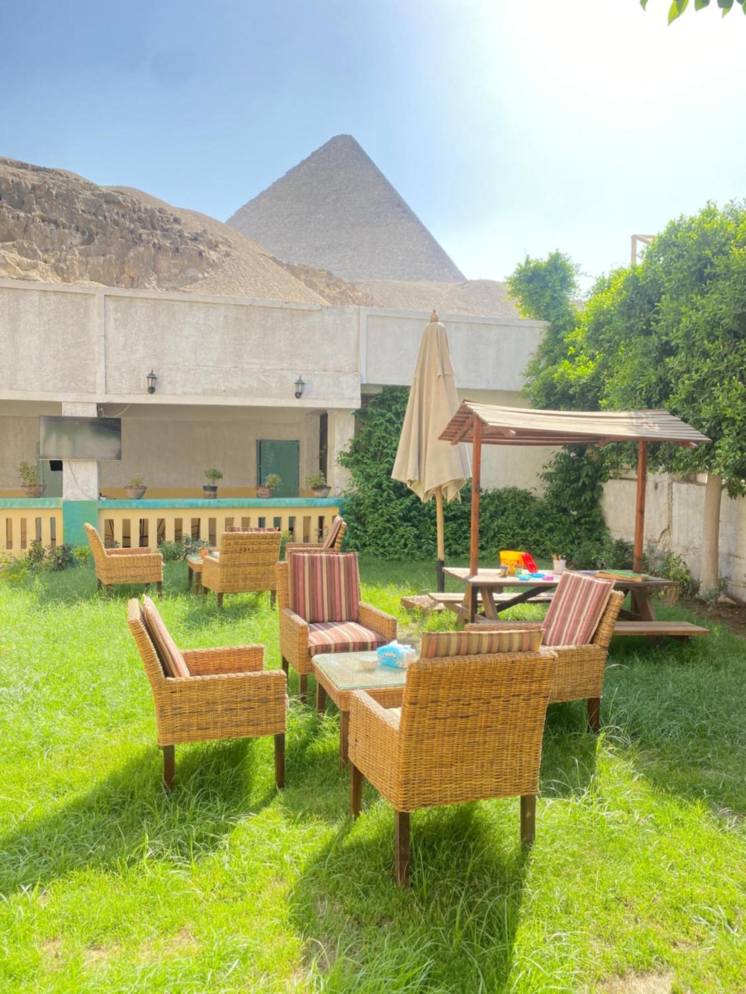 Kafret el-Gabal The Grand Pyramids View Hotel מראה חיצוני תמונה