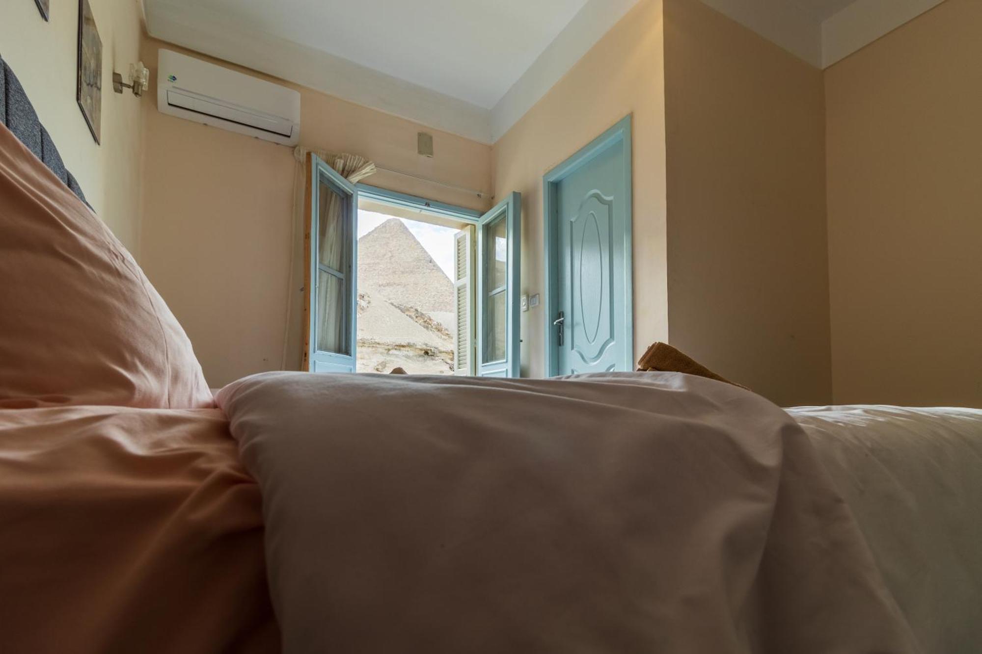 Kafret el-Gabal The Grand Pyramids View Hotel חדר תמונה