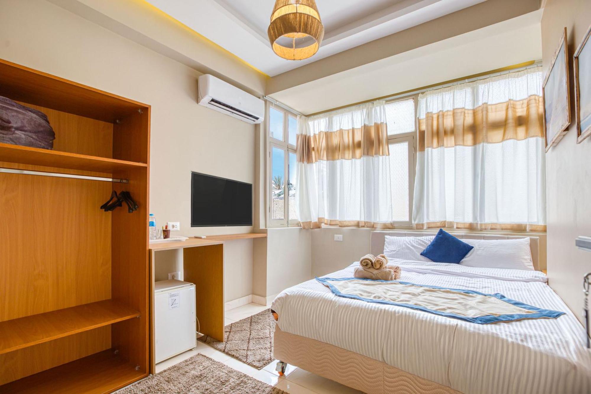 Kafret el-Gabal The Grand Pyramids View Hotel חדר תמונה