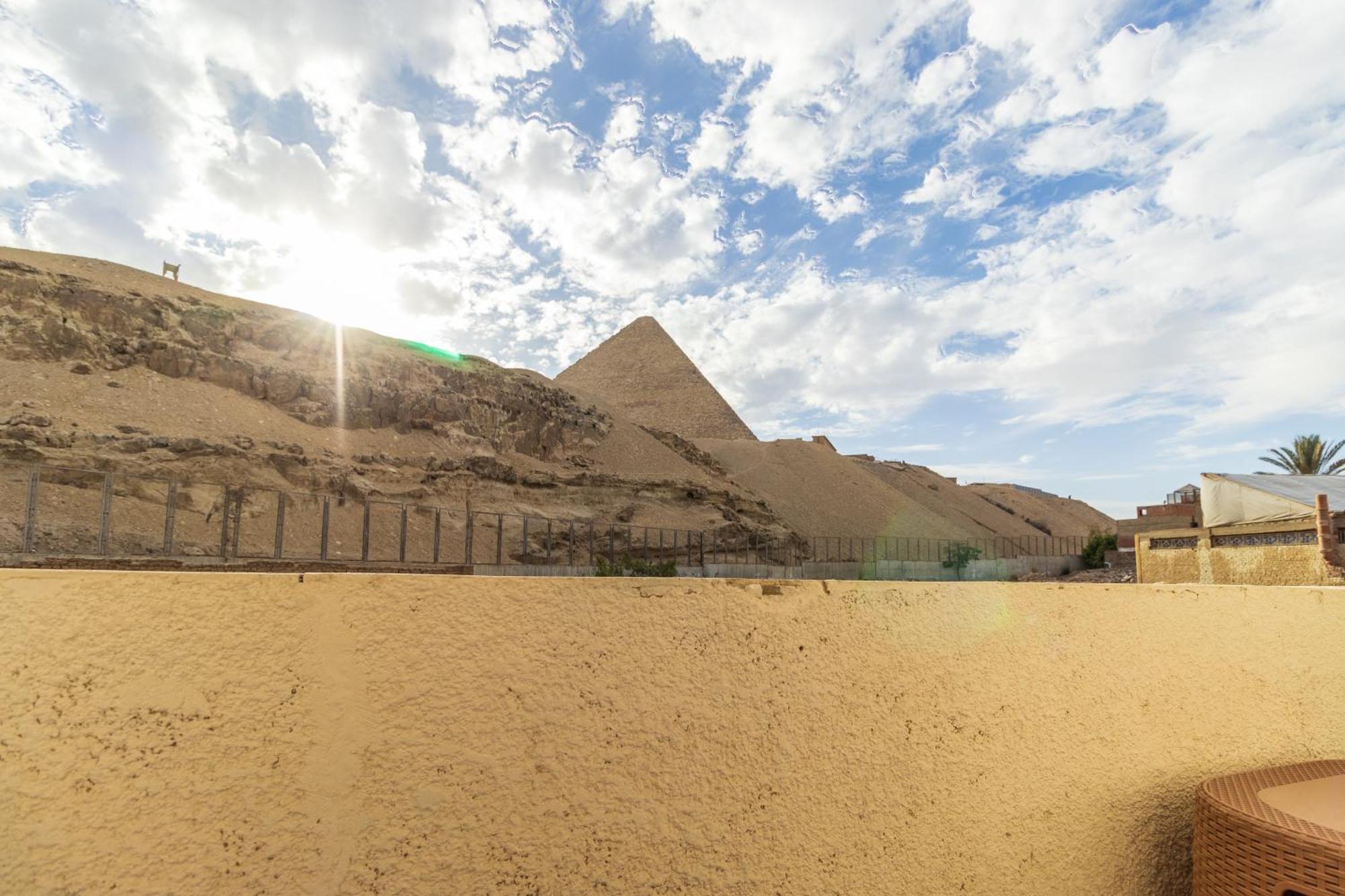 Kafret el-Gabal The Grand Pyramids View Hotel חדר תמונה